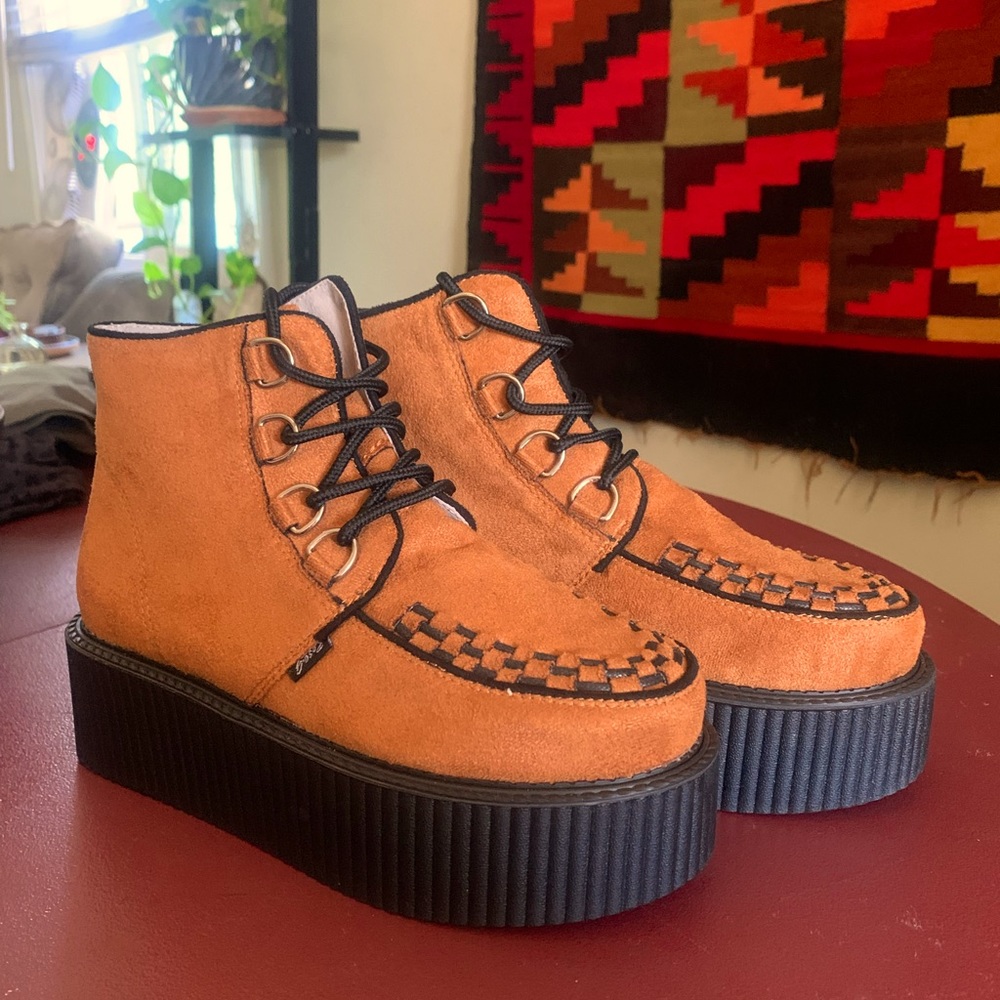 Burnt orange women’s creepers